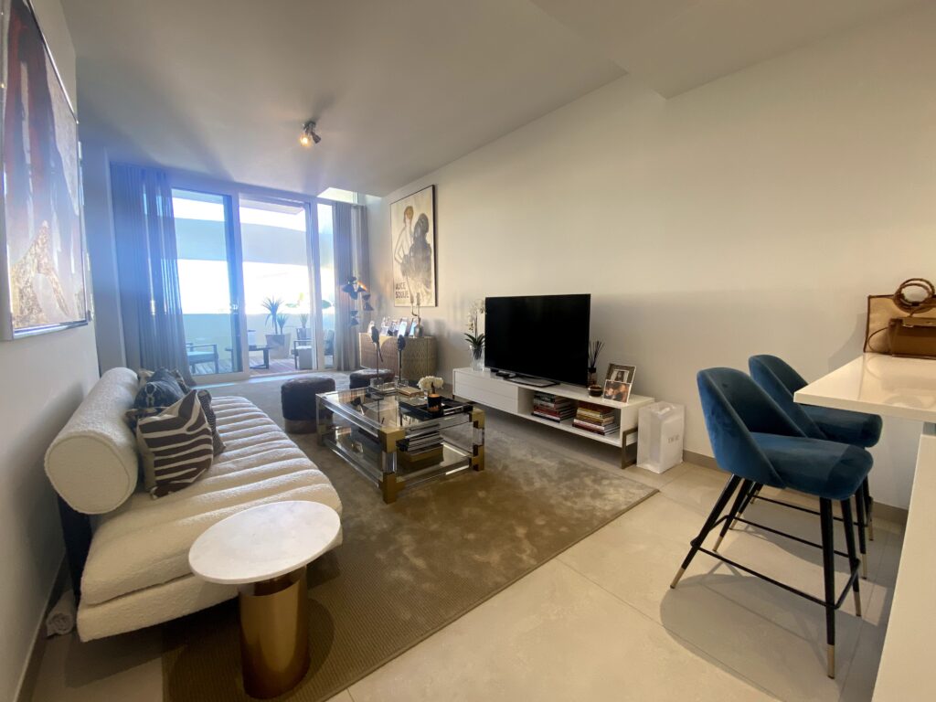 Stella rental living room