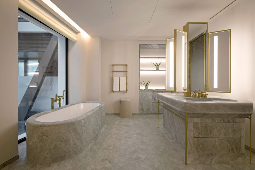 apartment for rent in Carré d'Or