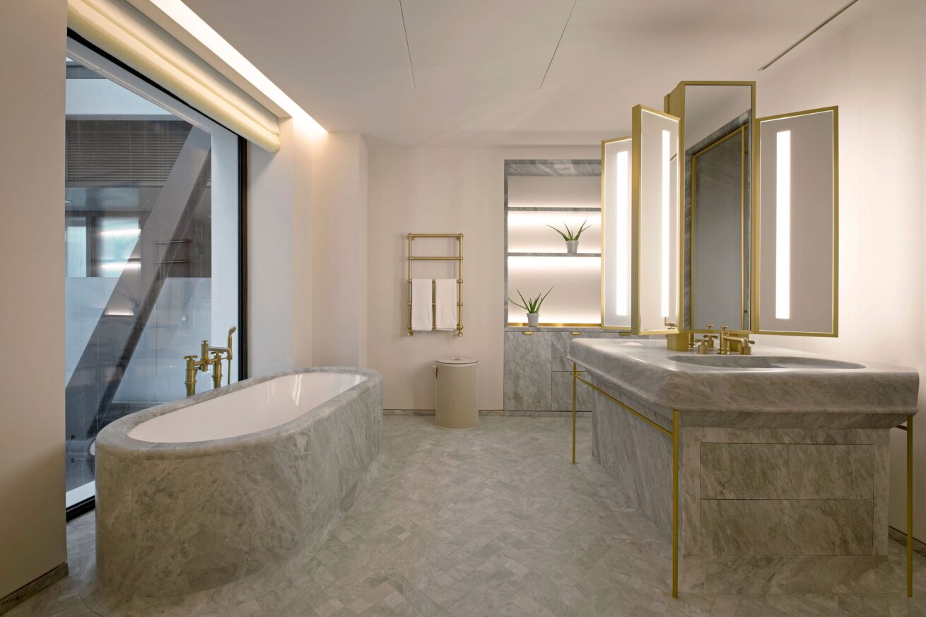 apartment for rent in Carré d'Or