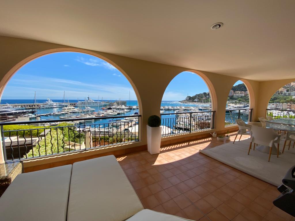 Memmo Center apartment and terrace opening