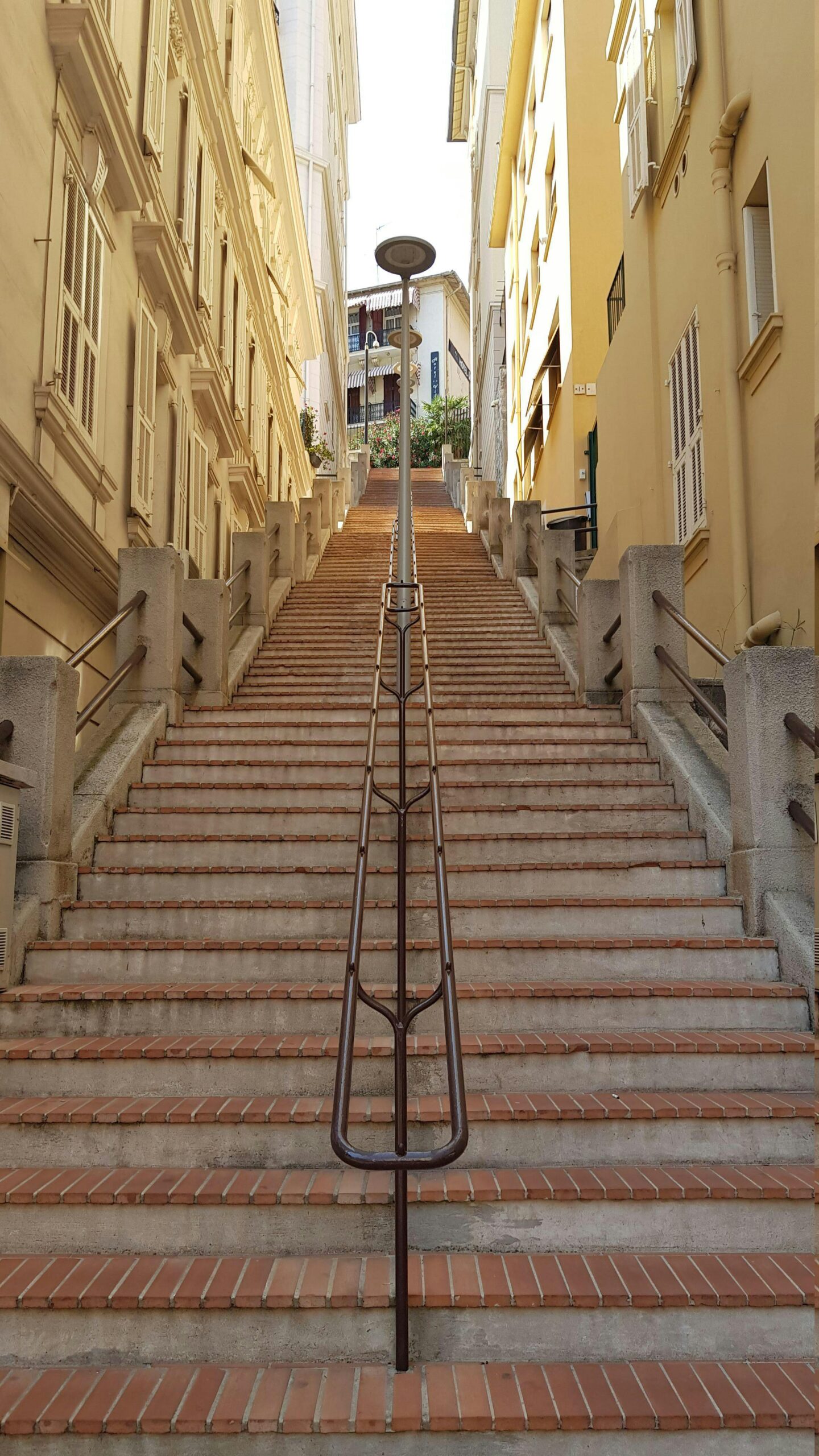 Monaco public lifts