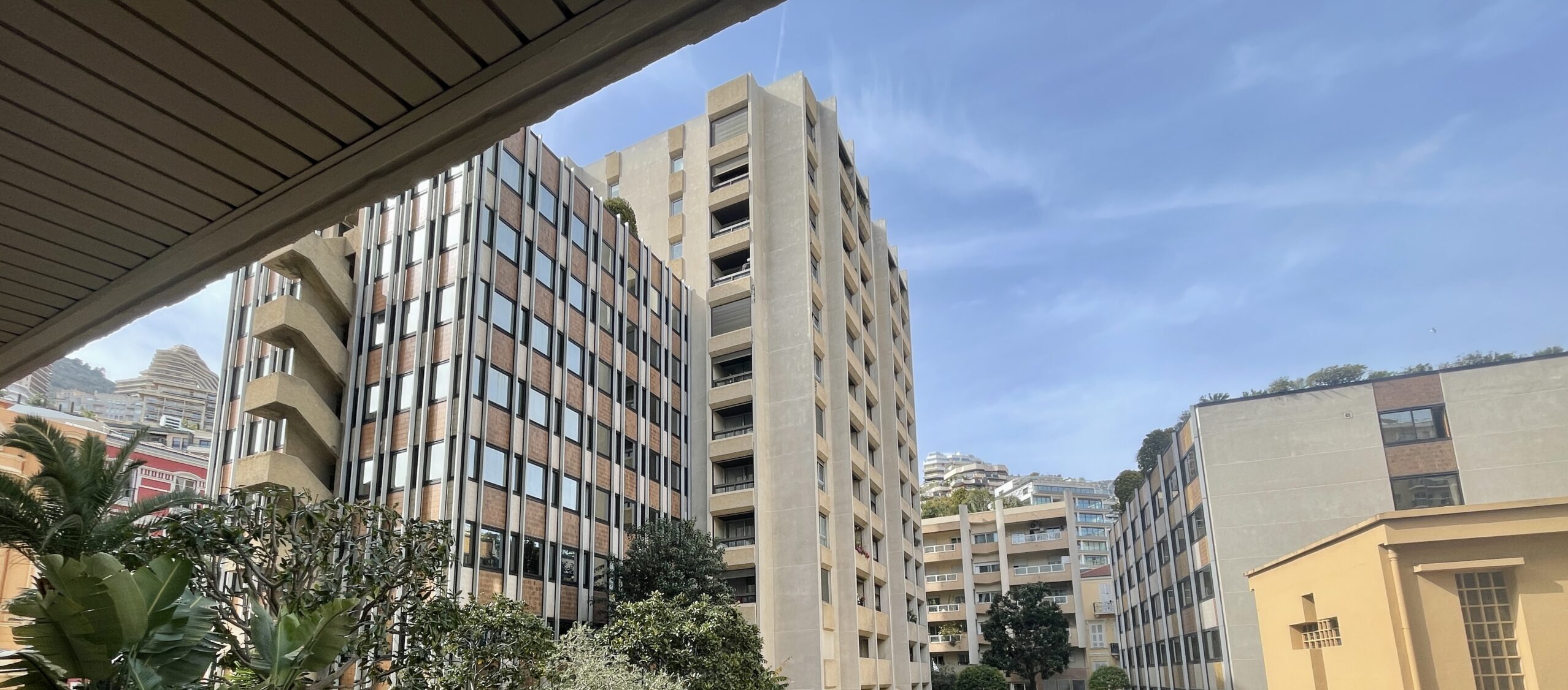 Suffren building from the outside