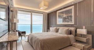 bedroom in Tour Odeon