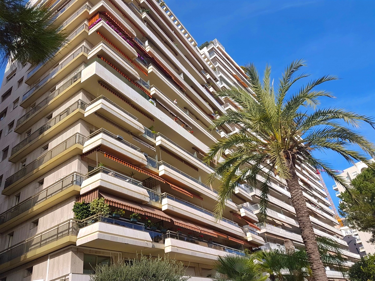 Chateau Amiral residental building in Monaco from the outside