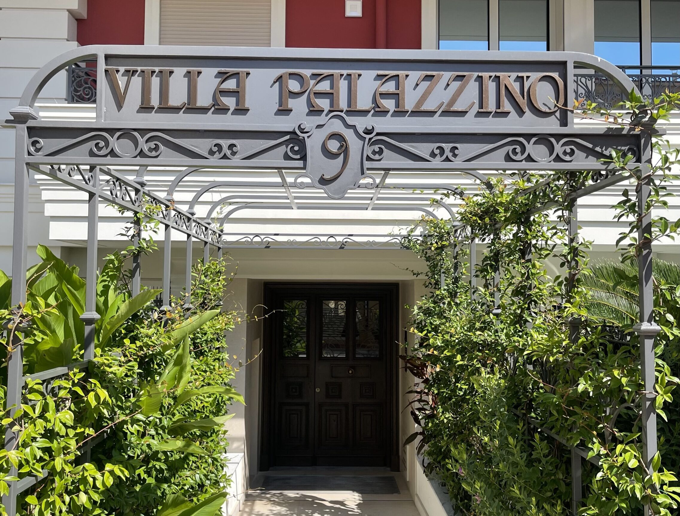 Villa Palazzino front of the building in Monaco